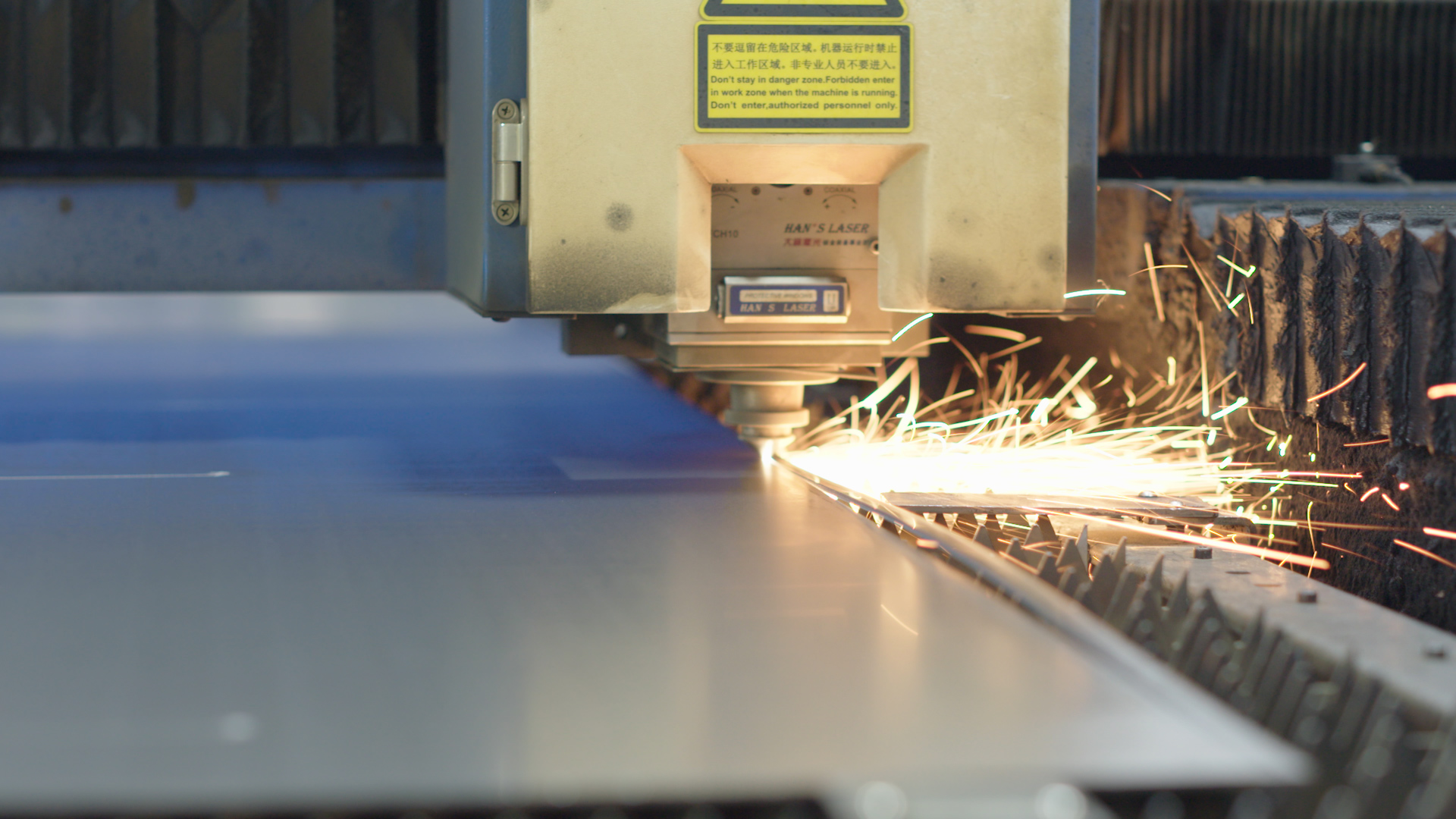 序列 01.00_00_33_09.静止071.jpg 序列 01.00_00_33_09.静止071.jpg